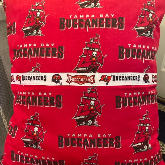 NFL Pillow Red with Black - Picture 1 of 3